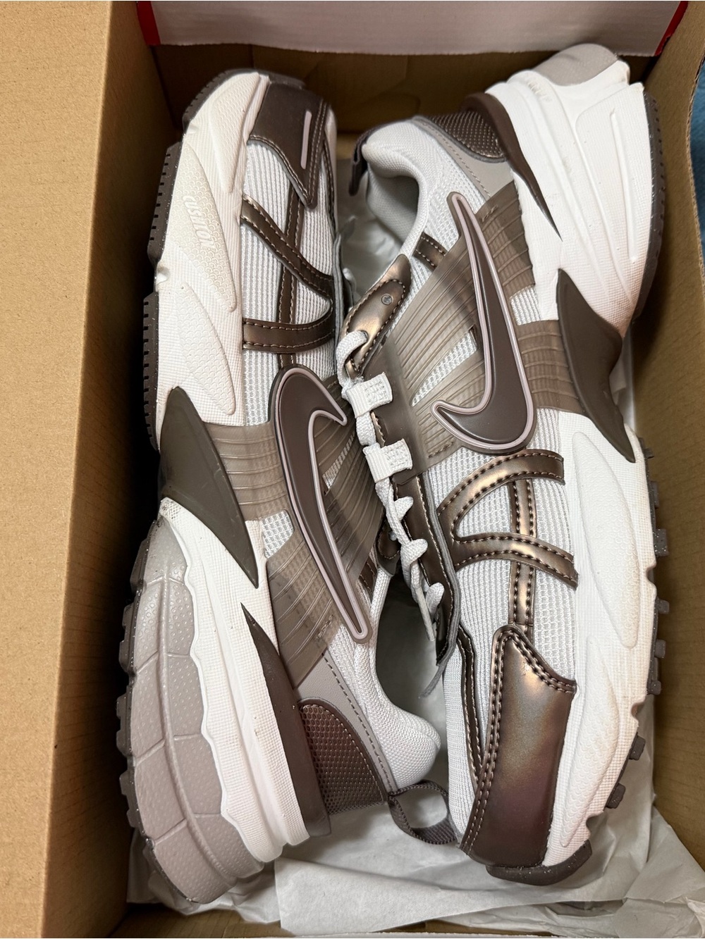 Nike V2K Run